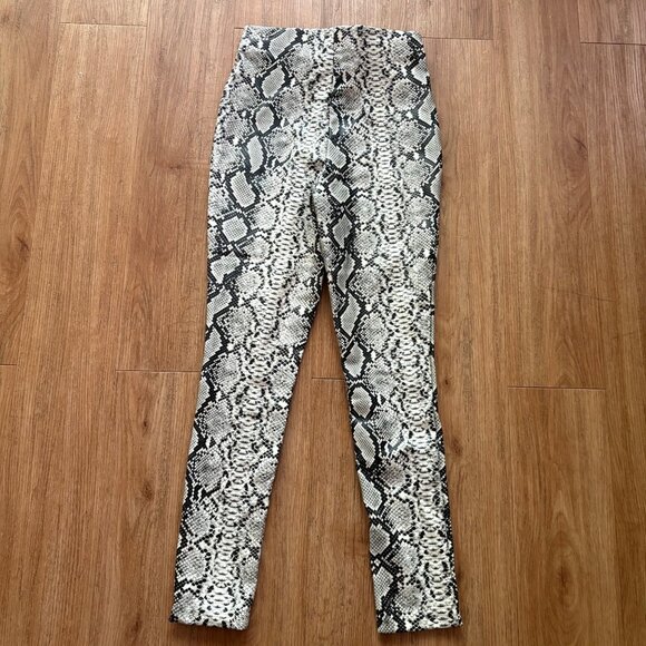 12 Thompson High Rise Slim Leg Ankle Length Pleather Pants Snake Women’s Sz S - Picture 3 of 10